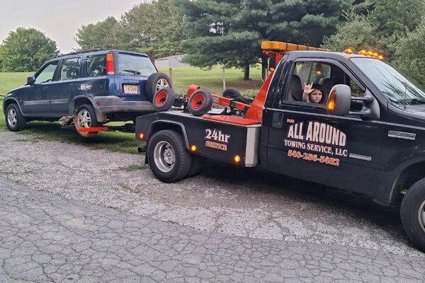 D&D All Around Towing Service LLC's other services