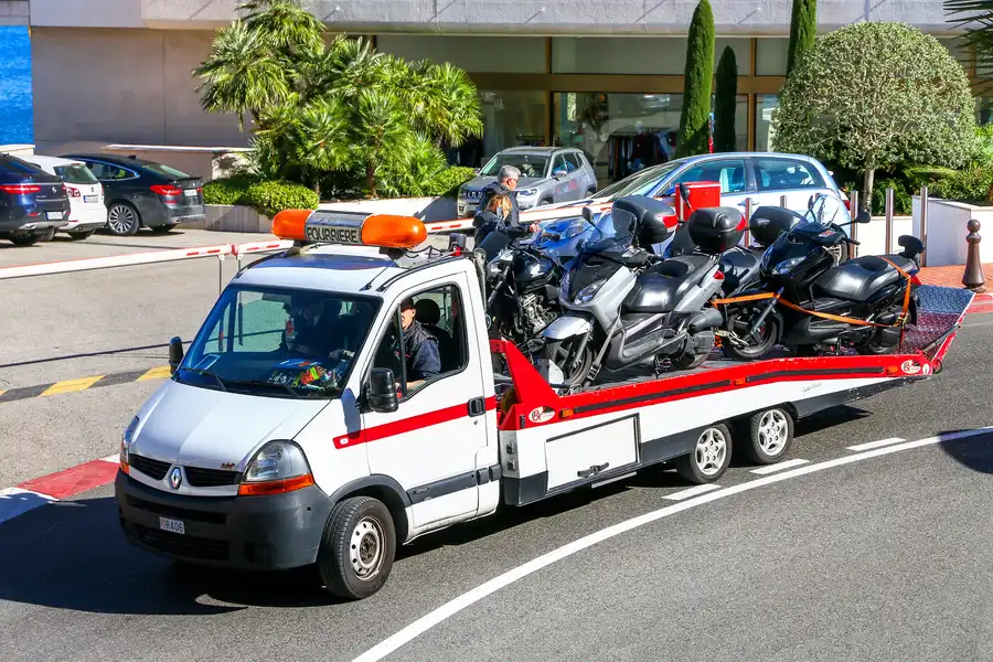 The Role Of Motorcycle Towing In Emergency Breakdown Assistance Staunton, VA